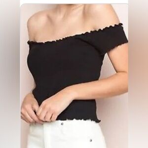 Brandy Melville Off the shoulder top black